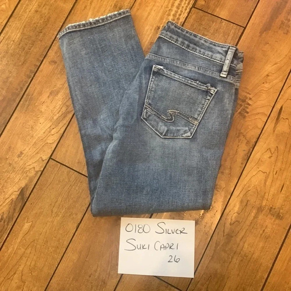 Silver suki jean capris - Picture 6 of 6